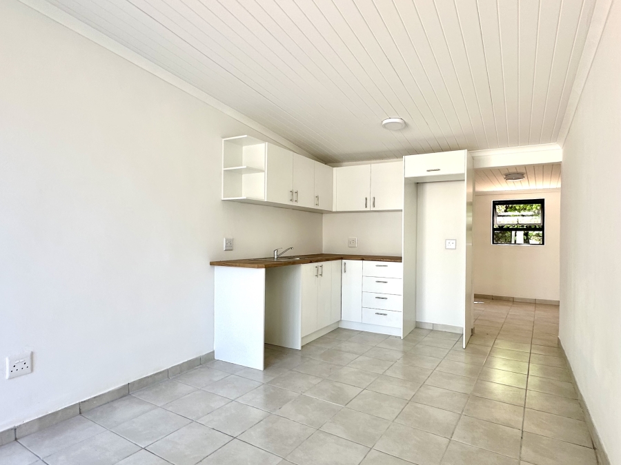 3 Bedroom Property for Sale in Bergzicht Western Cape